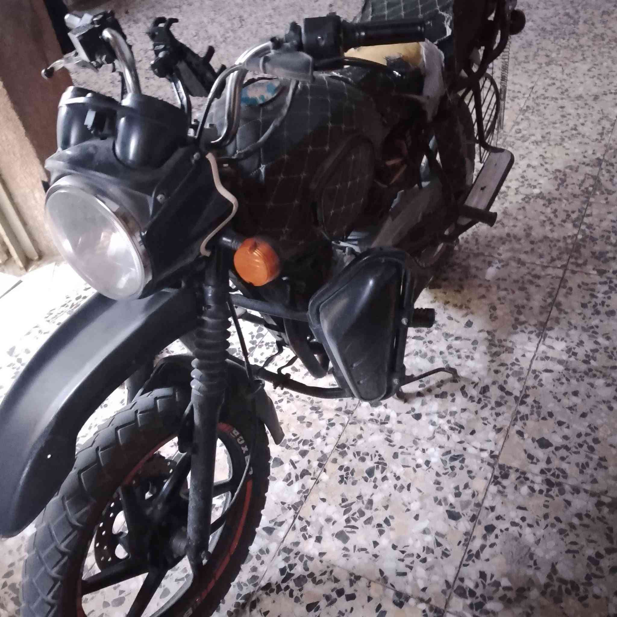 بوكسر البيع السعر مليونين العنوان نهايت حي ***********

