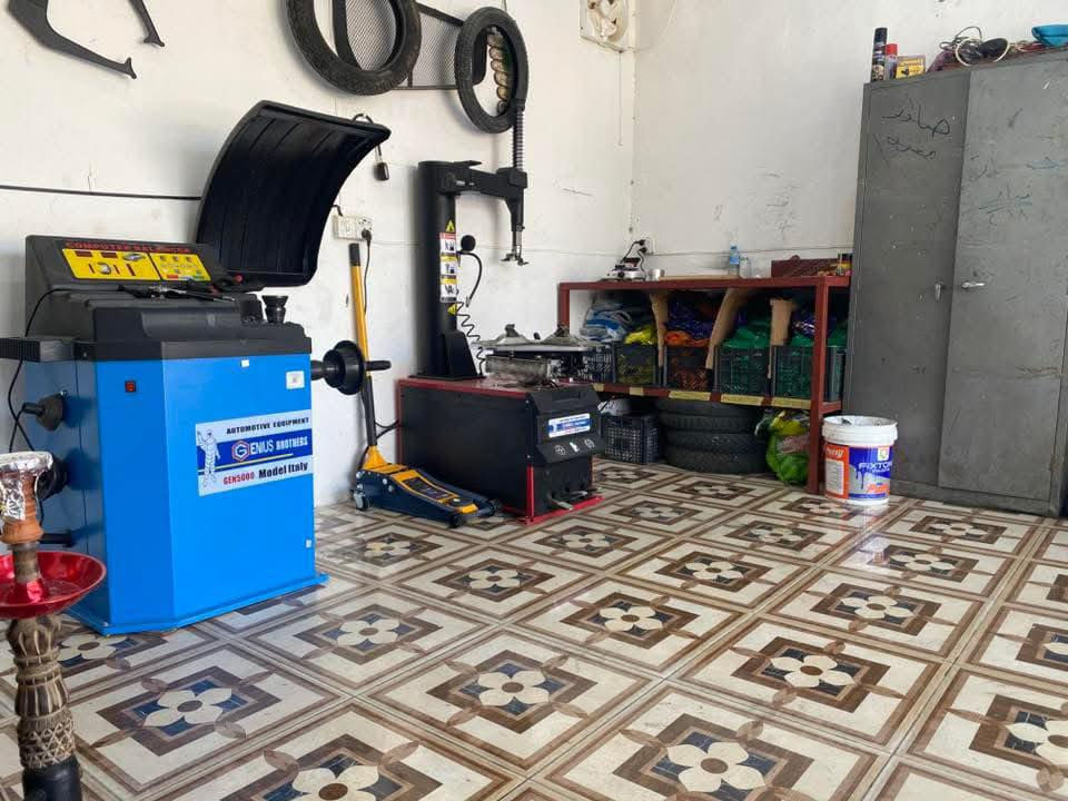 إعلان – خدمات البركة لتبديل دهن الدراجات 🌟

تعلن خدمات البركة عن توفر جميع خدمات تبديل دهن الدراجات مع عمل البلنص والبنجر بأعلى جودة وأسعار مناسبة.
كما تتوفر لدينا تايرات سيارات ودراجات – جديد ومستعمل بجميع القياسات.

🔧 الخدمات المتوفرة:
 • تبديل دهن الدراجات
 • عمل بلنص وبنجر
 • بيع تايرات سيارات ودراجات (جديد + مستعمل)
 • خدمة سريعة وجودة عالية

👤 بإدارة: أحمد هادي
📍 الموقع: شارع الكراج – مقابل مطعم سيد حسن أبو الدجاج
📞 للاتصال: ***********
