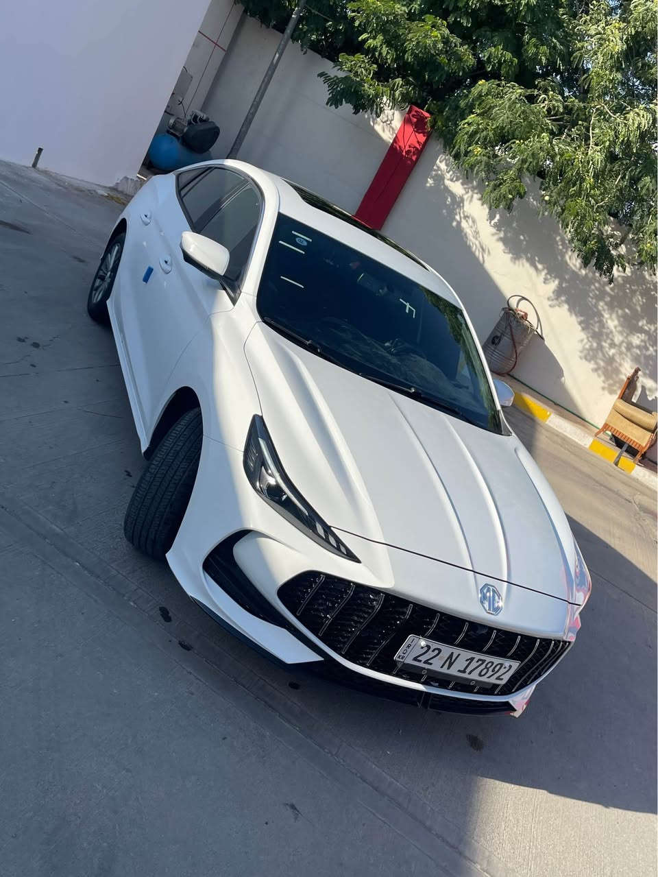 🚗 للبيع: أم جي MG GT 2025
📍 مكان السيارة: كركوك 
📞 للتواصل: ***********

🛠️ المحرك: 4 سلندر – 1500cc تنفس طبيعي 
السعر :: 127 وبيها مجال 

⚠️ حالة السيارة:
•سياره كفاله عامه من دعاميه للدعاميه بدون صبغ بدون تعديل بدون اي شي سياره كلش نظيفه وفول مواصفاات 
اعلى فئه بالمواصفات 
•
• 
⚙️ المواصفات:
• محرك: 1500cc طبيعي اقتصادي وعزم قوي
• كير أوتوماتيك 8 نمر دبل كلتش
• شاشة كبيرة + نظام Apple CarPlay و Android Auto
• 4 كاميرات خلفية وحساسات
•كاميرا 360 دواره
•هاندبريك بصمه 
• تشغيل بصمة وستارت
• تحكمات ستيرن
• مقاعد مخمل
•داخل احمر لونين
• إنارة LED أمامية وخلفية
• تبريد قطعتين
• كروز مثبت سرعة
• وسائد هوائية وأنظمة أمان ABS / ESP
• داخلية مرتبة جداً كركوك, العراق
