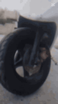 سلام عليكم شباب درجة60 عصفوريه نضيفه محرك ابلاديه للبيع السعر 200 مكان محموديه حي 17 
رقم *********** اتصل واتساب موجود
