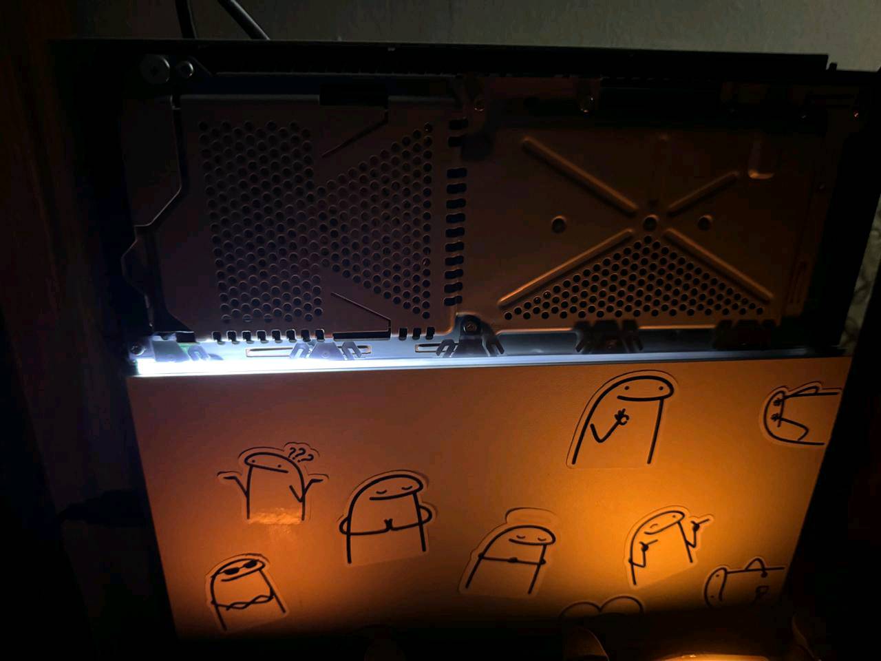 سلام عليكم 👋
عيني خصم الحجي بلي فور 4اولاين🎮 ذاكره 500نص تيره جهاز واحد ع واحد نضافه 99٪ جهاز صارله عندي شهر ونص تقريباً البلي ما شاءلله عليه جهز معروف بلي 4 ولاكال اخ راسي انا لو مااريد افلوسه فلا بعته ولك ستيكر ما مفتوح 🔓نضافه تقره الف وهو نضام 13.4 اخر اصدار وتكدر تهكره اشتريته جان نضام 11.50وياه قاعده بس القاعده ب25 وجوستك اثنين واحد اصلي باله مال ببلي واحد تجاري ويا كارتونته كامل الملحقات اين نقص بل ملحقات يرجع البلي 

الهديه: لوحه كريتوس (اله الحرب). 

ملاحضات: السماعه مو للبيع 

عندي خدمه توصيل ✨🌷