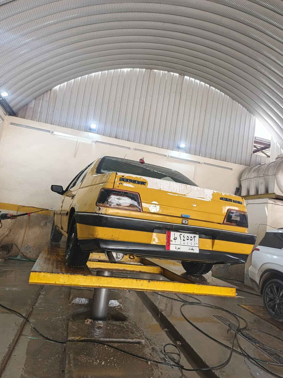 من رخصت صاحب الكروب  بيجو 405 مديل 2010 حداديه جديده بيه مكينه وكير كورله اوتو ماتيك قتصادي 1500 ترايك وين مايعجبك ستوني شادهن سياره خير من الله راعيه مضيع رقمه سعر 17 بيه مجال بيع او مراوس  قليل مكاني نجف للاستفسار ***********
