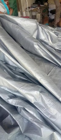 استيرادنا الخاص...  جادر مطري صنع في تركيا 🇹🇷   الثخن 180 غرام لكل متر...