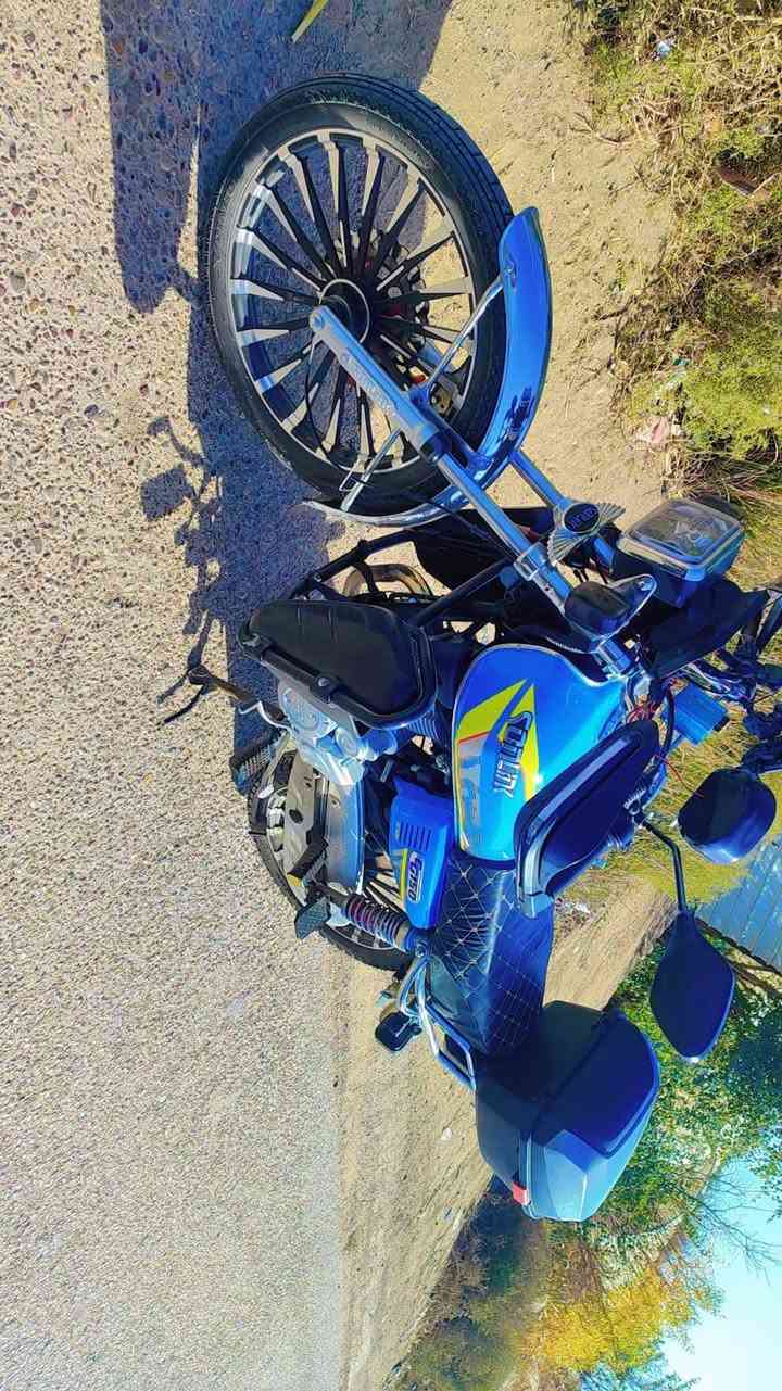 يامديل؟2025  🤤    2025
بيه اوراق؟             ✅️             ( اي كاملات ) 
شنو نوعه؟                          ( سيفان سونك  )  
بيها بانزين ؟.                        (اي 
غراضه موجودة؟          💔        ( لا هية كامله الدراجه)  
        🦅✨️           
 وين مكانك؟              بغداد ناحيه رشيد 🫣     
تكدر تجيني لفلان مكان؟       🥺  ( لا والله عمري تعذرني)  
سعره خاص  ***********

بسبب الوعود الكاذبه
