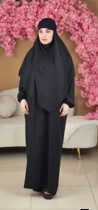 زي شرعي • فري سايز • اسود فاحم