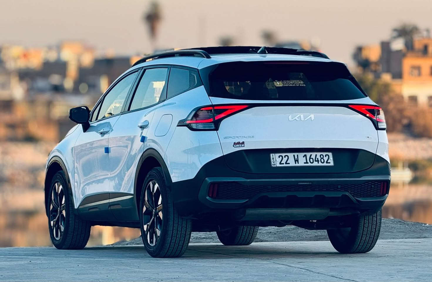 السلام عليكم
سبورتج 2023 Xline فول الشكل الجديد رقم اربيل بأسم شركة وكالة او تحويل مضمون وارد امريكي وصور الحادث مرفقة مع الصور بدون ايرباك 
المواصفات : بصمة / بانوراما / جنطة كهرباء / تسغيل عن بعد / شاشة ديجتال / جلد / كرسي كهرباء / تدفئة كشنات / فور ويل / اطفاء ذاتي / شاحن وايرليس / هندبريك دكمة / حساسات / قطعتين تبريد / مود درايف / LED امامي وخلفي / محرك 2500 / مانع انحدار /  اوتو هولد / مانع انزلاق / رادار امامي / رادار جانبي 
مكاني الكاظمية شارع اكد 
ماشه 31 الف 
للتواصل والاستفسار : ***********
