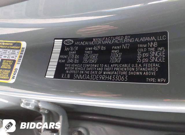 توسان امريكي مواصفات se موديل 2024 لون اسمنتي مميز رقم بغداد بأسمي 
 ماشية 18000 كم محرك 2500 ضرر قرب الرقم منطقة صغيرة بالصندوق بدون ايرباك.. 
مكان ديالى بعقوبة 