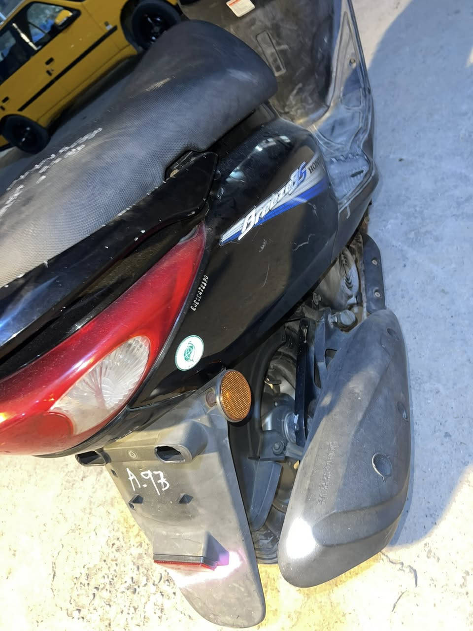 سلام عليكم بريز بغبغاء كفالة عامة اي نقص مابيه مكاني بغداد بلديات ***********
