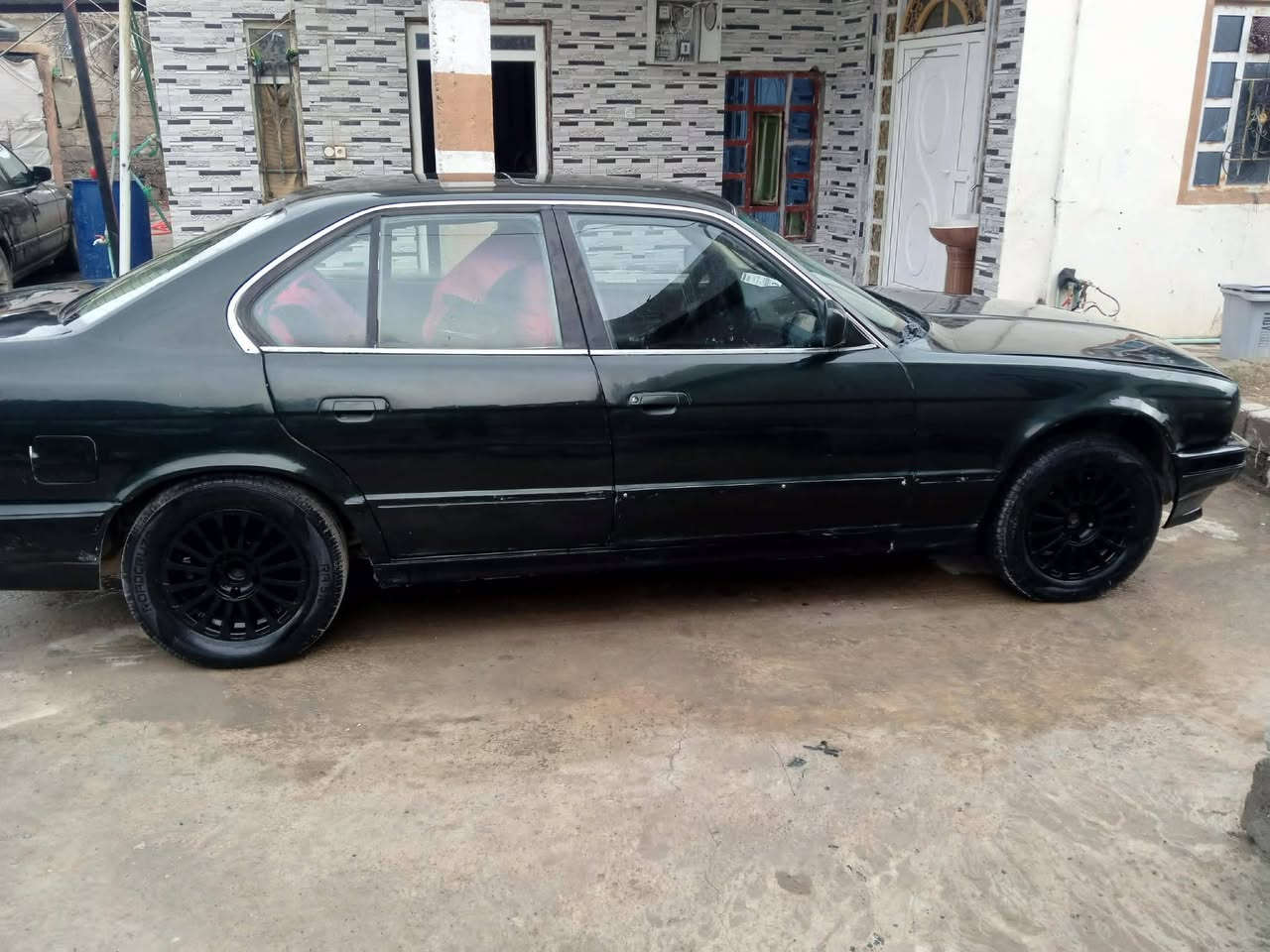 سلام عليكم ورحمة الله وبركاته
    بي ام 525محرك فل كير اتماتيك مكيانيك فحص نينوى سنويه خضره شرط التحويل سعر 38 وبيه مجال
مراوس وبيع ***********
