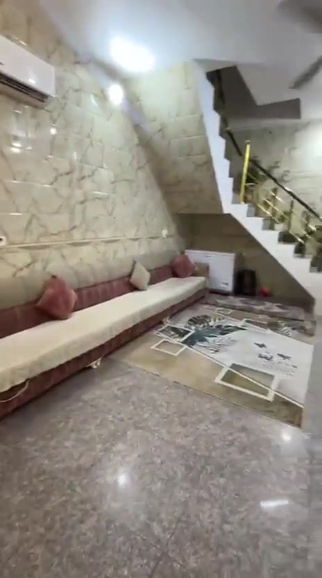 البيع المساحه 60 متر طابقين الاستفسار على الرقم 
كربلاء ملحق حي الانتصار  
***********
***********
