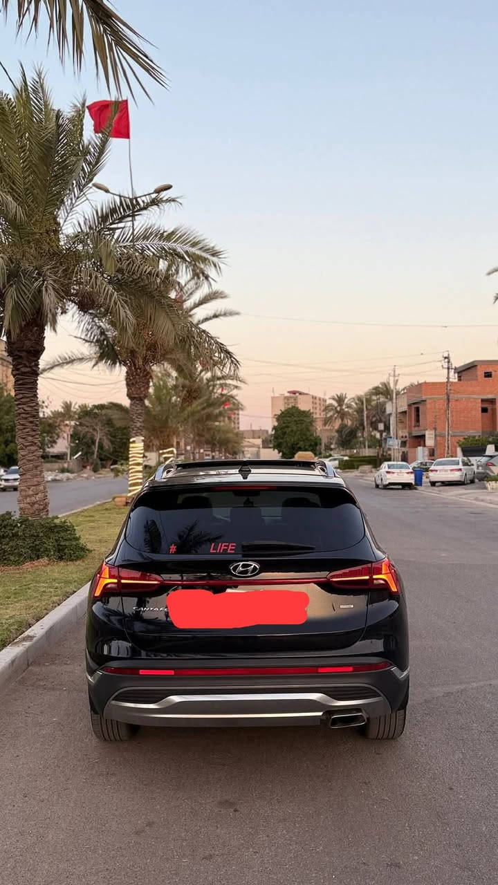سلام عليكم
سنتافي sel premium2023
لون اسود فول مواصفات 1/1 وارد امريكي ايرباك دركه فقط حادثها جاملغ وبنيد ومبدل نفس الون بدون صبغ ماشيه 40 الف رقم دولي بغداد باسمي 
المواصفات
1. بنراما
٢. شاشه كبيره
٣. بصمه
٤. تشغيل عن بعد
٥. كاميرات محيطيه
٦. رادار امامي خلفي
٧. كشنات جلد كهربائيه
٨. تدفئه بالكشن ولون مميز
٩. صندوق كهربائي
١٠. توقف ذاتي
١١. اربع انضمة قيادة
١٢. تحديد مسار
١٣. دفع رباعي
١٤. محرك ٤ سلندر ٢.٥
١٥. كير ٨ نمر
١٦. شفت نمره 
١٧. شحن وايرليس
١٨. كامره بالاشاره تضهر بالعداد 
وبعد اكو هواي مواصفات
مكان السياره بالشعب السعر المطلوب 215 ورقه الشراي يتصل ***********
