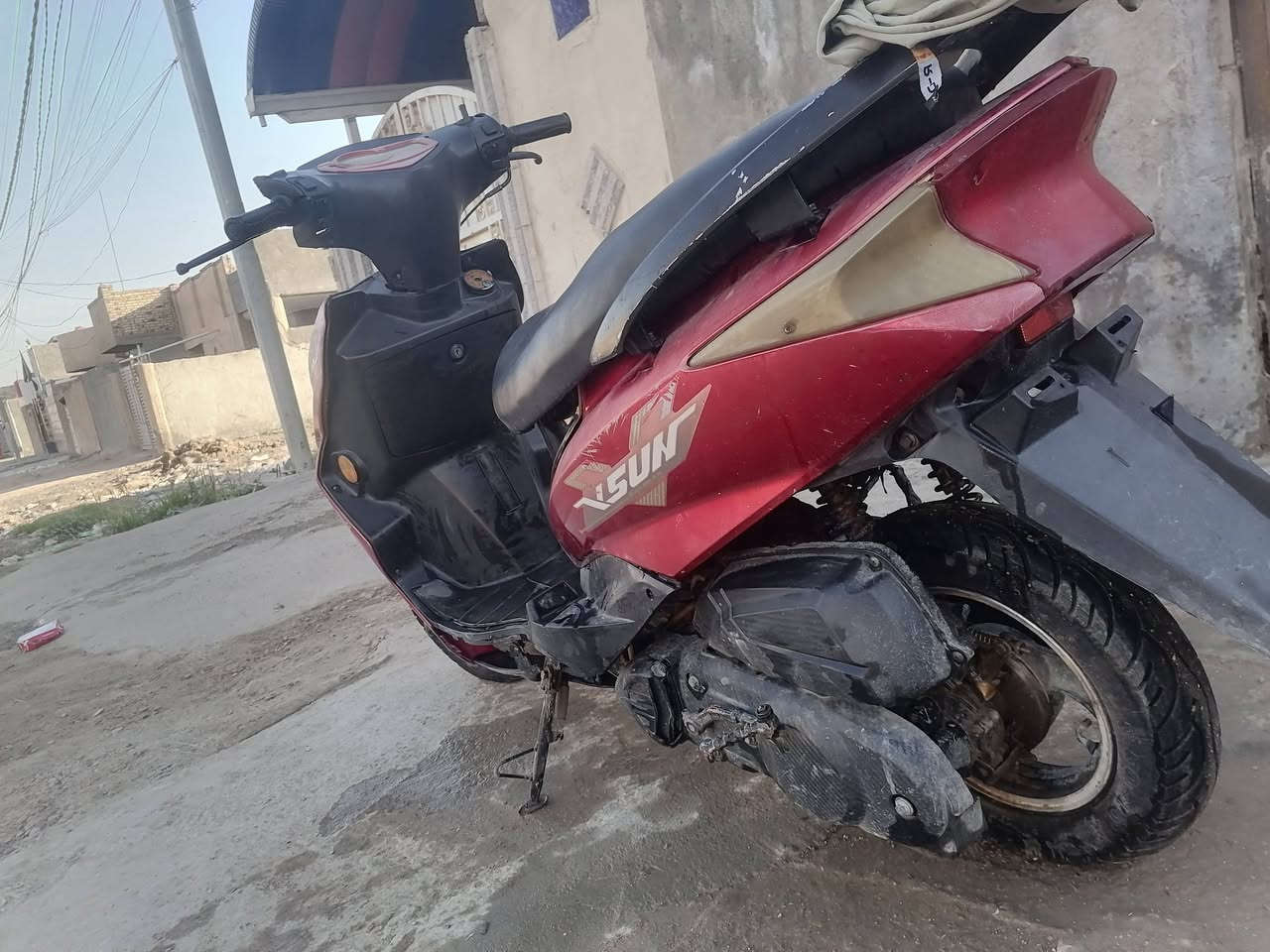 سلام عليكم سكنس للبيع كوم حديد لاتكلي شبيها مابيها كوم حديد سعر 130 قفل قفل رقمي *********** مكاني حله ابو غرق
