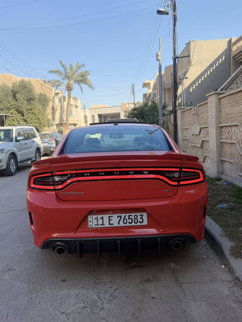 السلام عليكم
جارجر ٢٠٢١ (خليجي )
فول موصفات gt 
بيه صبغ شويه بلباب اثر شخط 
مكينه ٣٦٠٠ تو ويل
فتحه 
شاشه كبيره 
كشنات تدفئه كهرباء 
رقم بغداد باسمي 
مكاني السيديه
السعر ٢٨٣
***********
