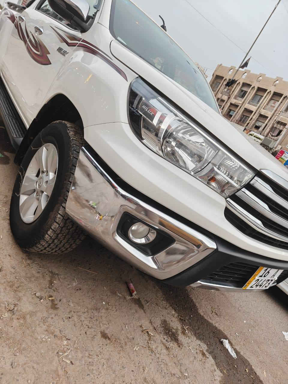 السلام عليكم 
بيكب هايلوكس فحل رباعي أوتو ماشية 134 حقيقي رقم قادسية مكان السيارة بغداد وتتحول بأي محافظة بالعراق تبريد شاشة بصمة 3 كامرات 4 بيستم 
***********
بأسمي السيارة بغداد, العراق
