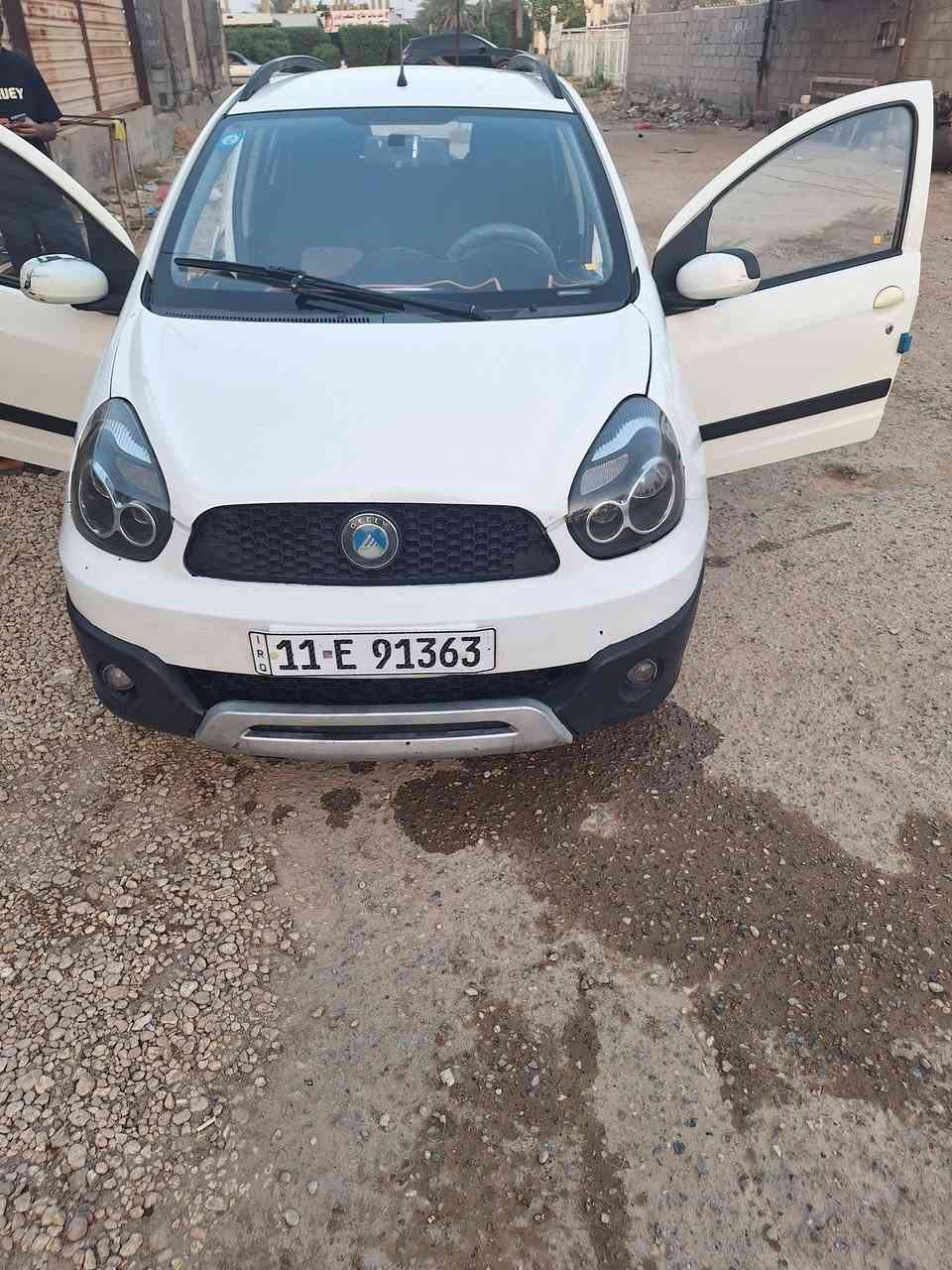 باندا كروز ٢٠١٣ للبيع قسط حسب الاتفاق 
***********
