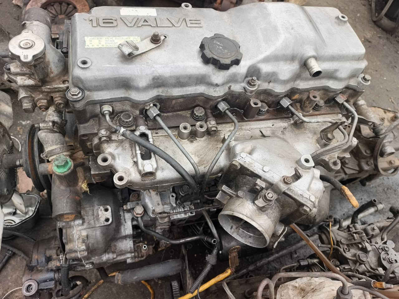 السلام عليكم مكينه تيوته 16للبيع ***********‬‏
