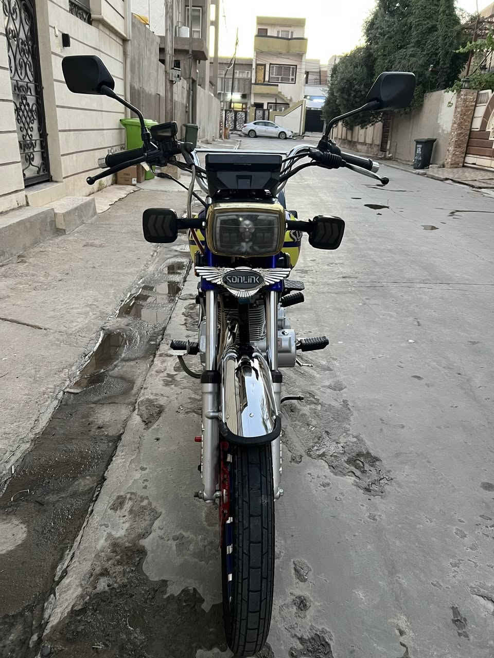 سونيك للبيع موديل 24 كهربائيات كامل شغال محرك كبس شرط دراجه مكفوله من تاير للتاير مكاني كركوك 
السعر 725وبي مجال بسيط مكاني كركوك 
رقم موبايل 📱 ***********
