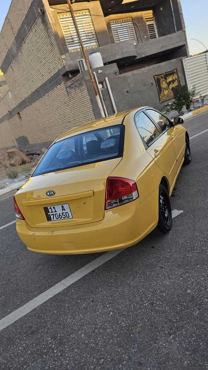 السلام عليكم سبكتره موديل 2008 وارد امريكي حادث جاملغ امامي فقط بدون دواخل مكينه 2000 توني شادها مكينه وكير وحداديه وتخم تاير مكفولات تبريد ثلج مصفره هيئه وغرانه تحويل ثاني يوم السياره جديده كل نقص مابيها السعر 69 وبيها مجال مكاني كربله *********** / *********** 
مكلف بل نشر مامتواجد عل نت
