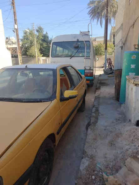 سلام عليكم للبيع او مراوس بيجو 2015ضفيرتهه مال مكينه محتركه كوم حديد راعيهه ماندله سنويه2028 وصل خط وبحث بيهه مامطلوبه رقم بغداد الماني سعر 15بغداد البياع ***********
