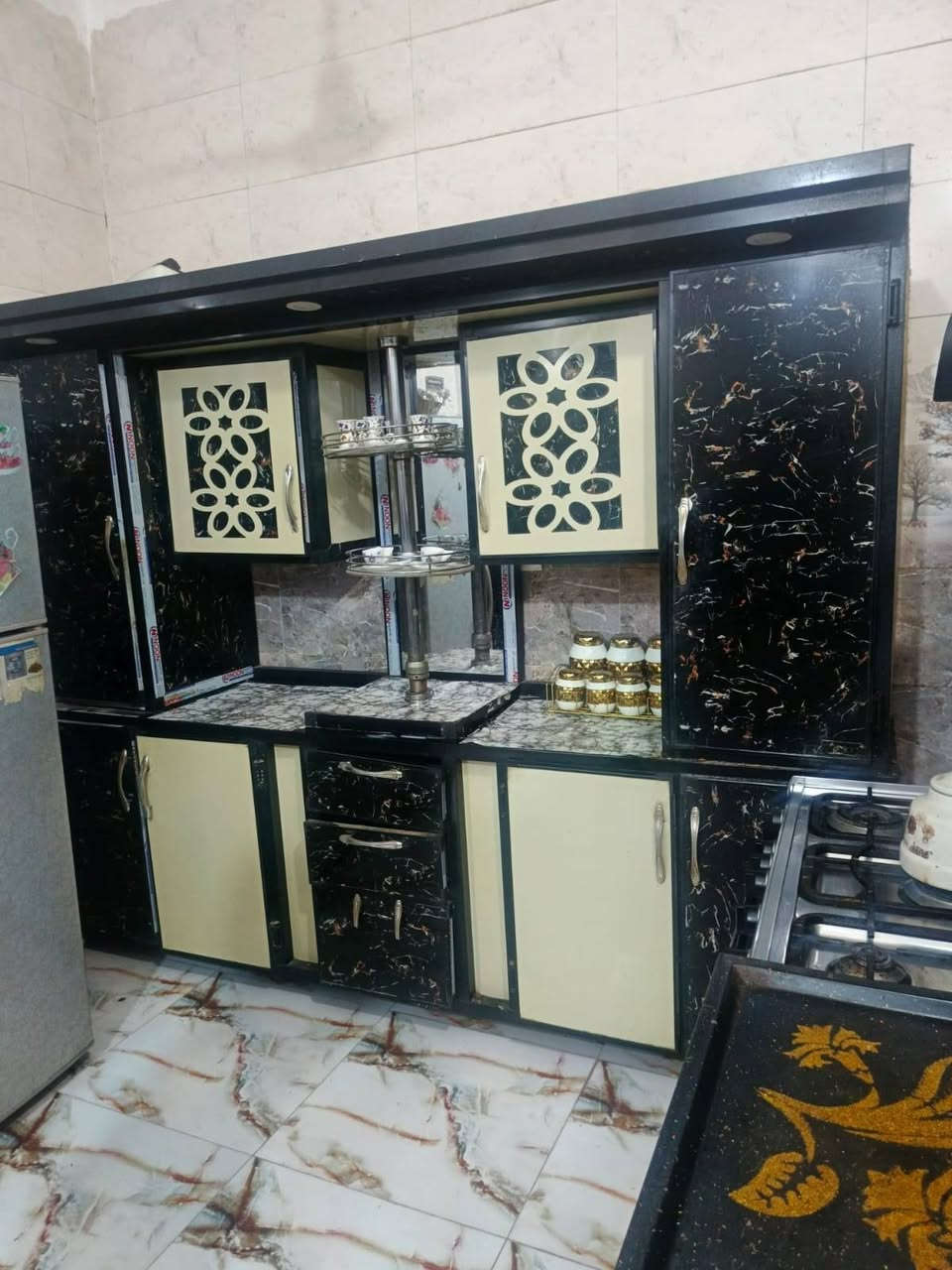 كاونتر اللبيع السعر 450وبي مجال مكاني الدوانيه


**إذا كنت صاحب هذا الإعلان وتريد حذفه لأي سبب، رجاءا أرسل رسالة إلى الدعم الفني**