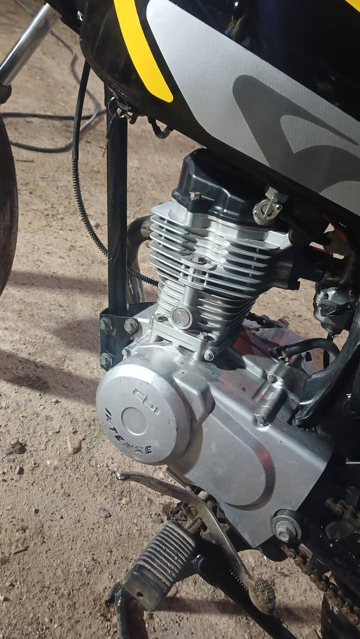 سلام عليكم للبيع دراجه  انتس  مكنه مافتوح   دوات مكفوله  من سرقه مكاني  البصره ابي الخصيب باب طويل  سعر   450 رقم الهاتف  ***********
