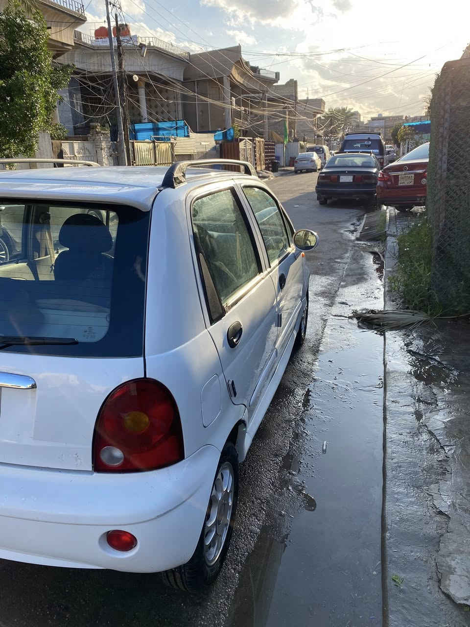 السلام عليكم كيو كيو ٢٠١٠ مكفولة عدى جاملغ امامي مبدل نفس اللون رقم بغداد تحويل ثاني يوم سيارة كاملة من كل نواقص مسويله سيرفس كامل من نوزلات وبلكات وفيت بم وتخم تاير ومنظومة كير كله جديد وحتى صدر جديد وحتى دهن كير ودهن مكينه ودهن منظومه مبدل جديد السعر ٣٢ وبيه مجال للاستفسار ***********
