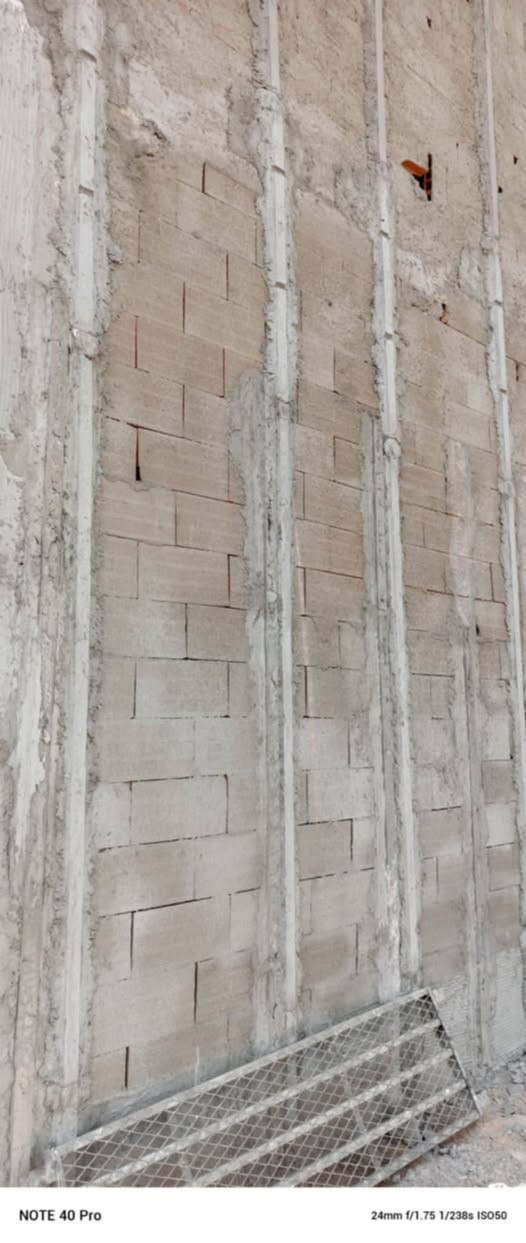 لباخ مصري متفرغ حالين لبخ اسمنت وسقل وجراره ونتر وتشميع وتركيب فوم وجميع شغل البخ بأسعار  مناسبه ***********
