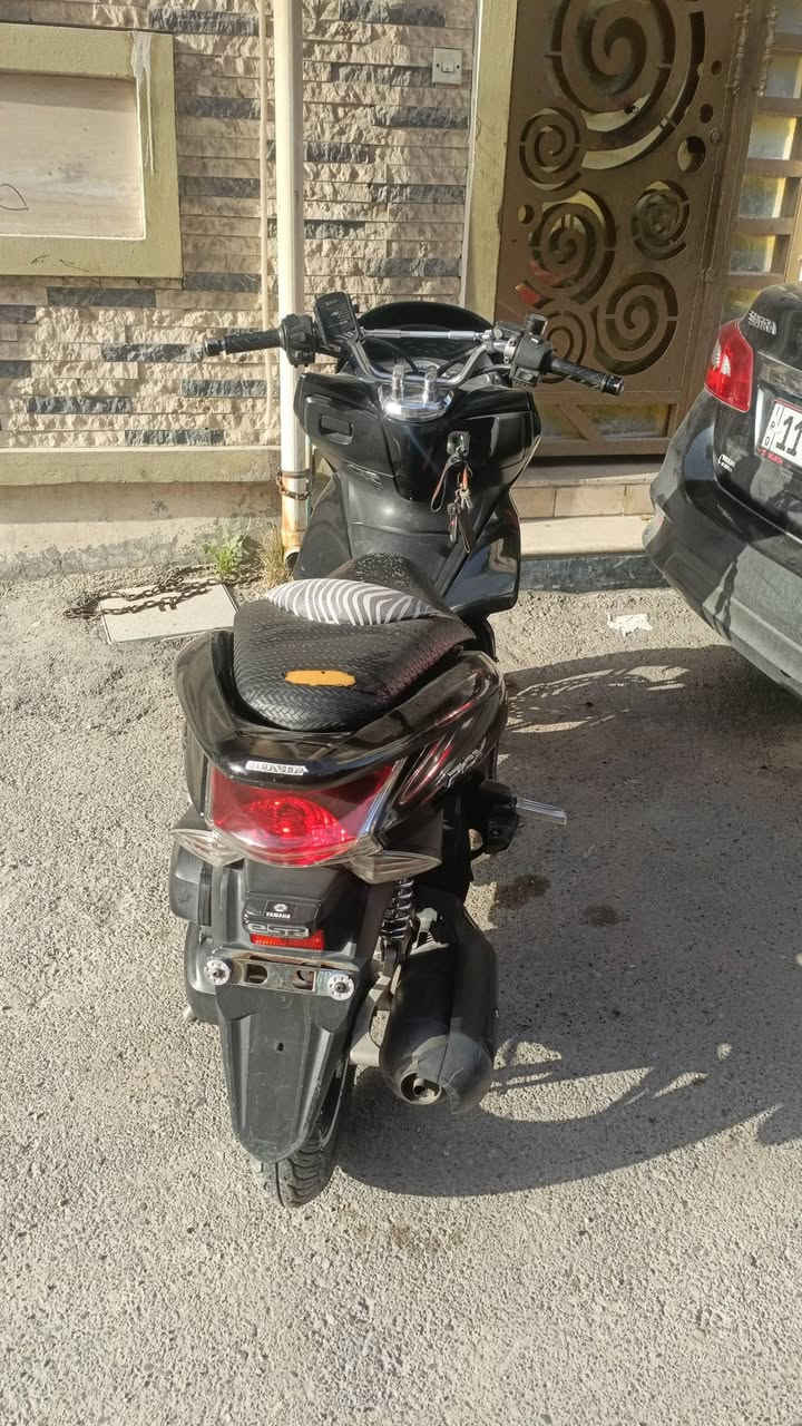 سلام عليكم شباب bcx جيل أول إذا بيع (١٢٠٠) شعندك مراوس نزل حسب القناعه
***********
