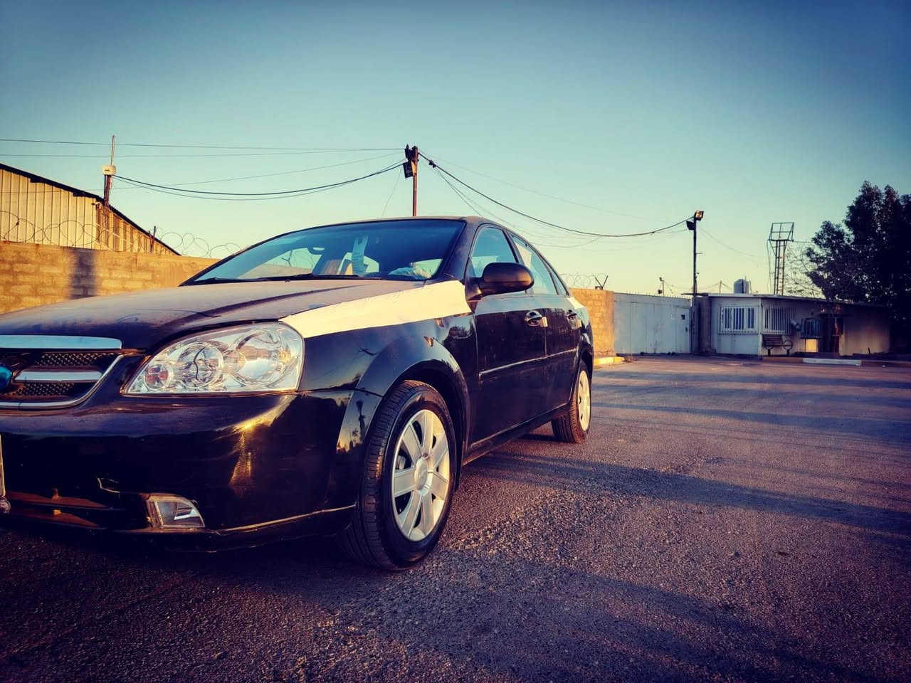 سلام عليكم من رخصت الدمن المحترم فورنزه مديل ٢٠٠٠٧وارد أمريكي حادثهه جاملغ خلفي مصبوغه حزام الون اسود كيرمحرك خير من الله صدرمامي خلفي جديد تخم تاير كيراوتو كهربائيت كلهه شغاله تخم تاير السياره جاهزه من كل النواحي رقم كربلاء مشروع وطني تحويل ثاني يوم مكاني بغداد السعر ٥٢وبيهه مجال هاتف ***********بي واتساب
