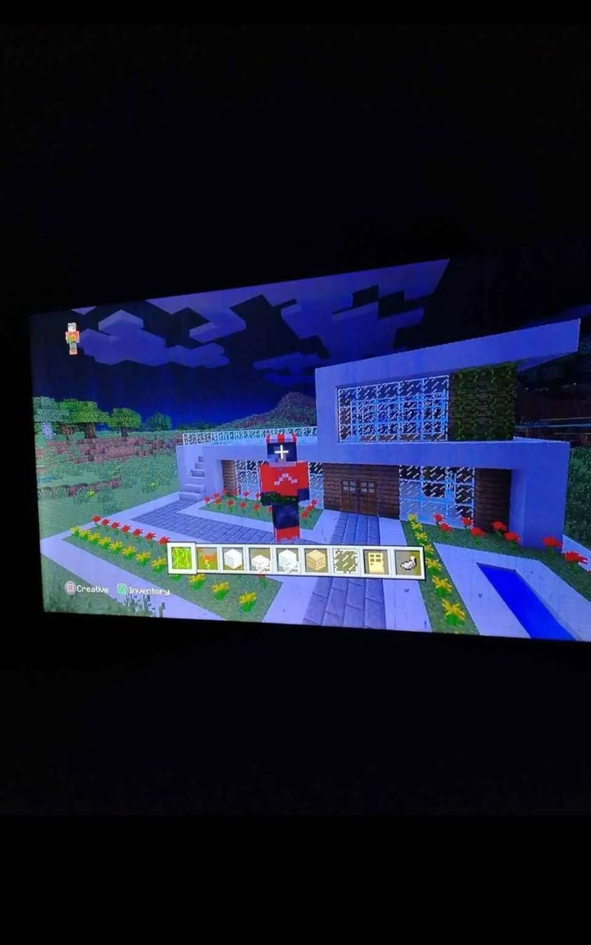بلاي نظيف ما مفتوح جوستيكات2 سعره115 قفل.


**إذا كنت صاحب هذا الإعلان وتريد حذفه لأي سبب، رجاءا أرسل رسالة إلى الدعم الفني**