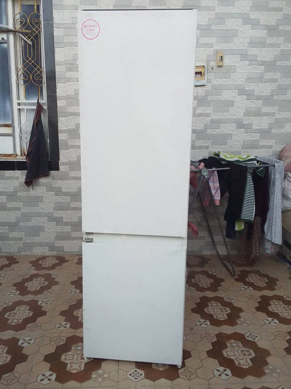 شلاجه البيع فوك ثلاجه وجوه مجمده شرط شغل شراي يتصل ***********
