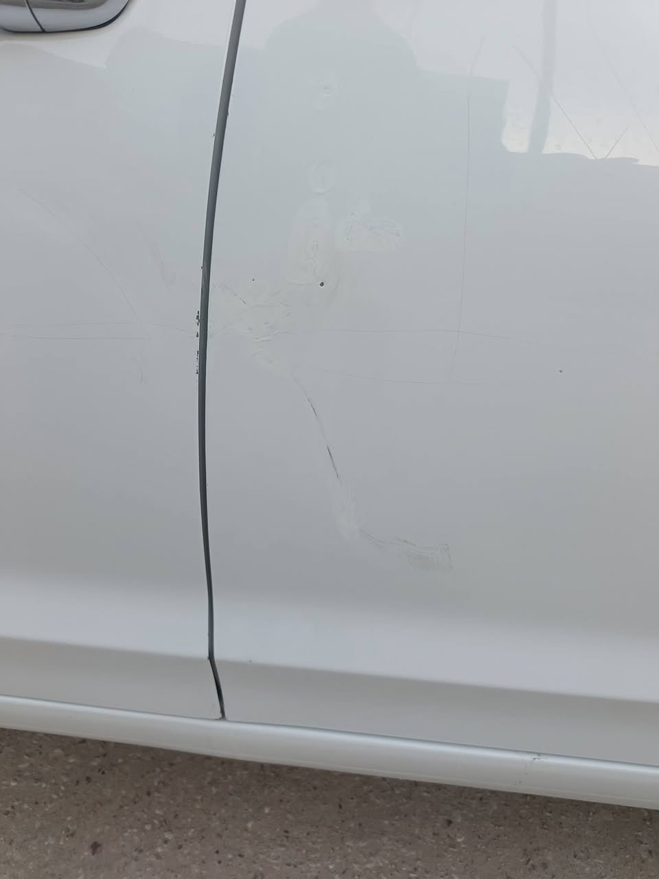 السلام عليكم النترا خليجي 2019 مكينه 2000 فول 1/1رقم بغداد السيارة بيها بارد فقط السعر155وبيها مجال الناصرية ***********
