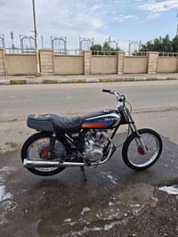 دراجة • تعمير مقفولة • بدون أوراق