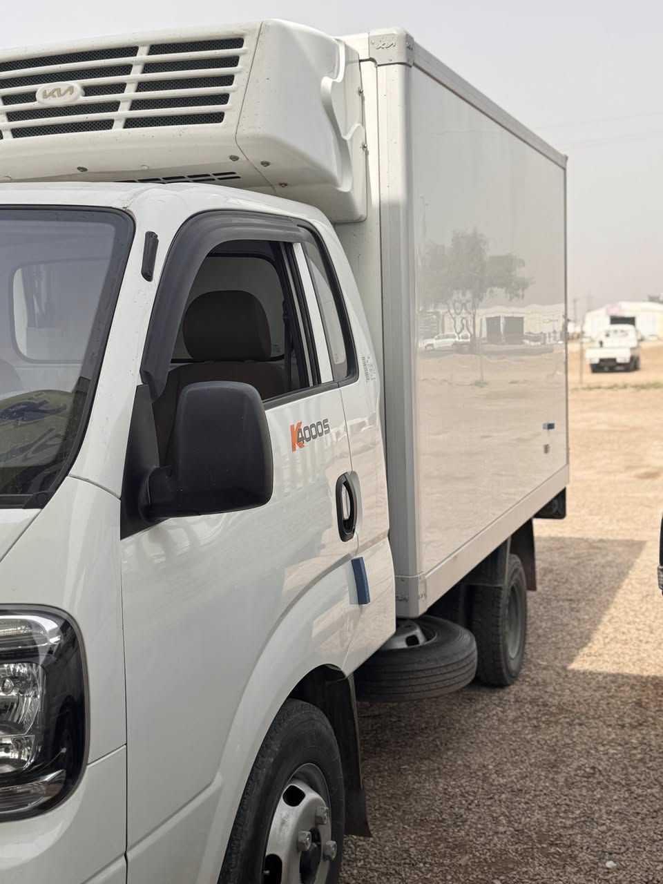 السلام عليكم
كيا براددددد موديل 2023 ماشيه 23 الف 
تك كمبريسر دبل ايرباك اي بي اس شاشه 
كامره مكفول من كلشي رقم بغداد 
مكاااااان الفلوجه ***********
