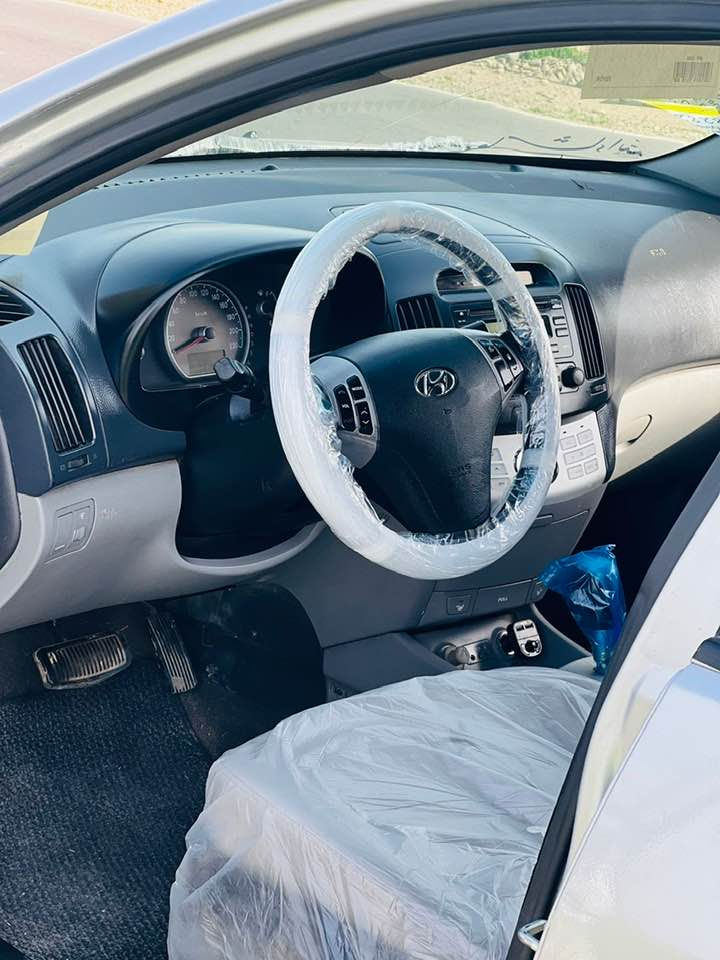 للبيع 
افانتي كص ادوات متوم رقم وسنويه 
موديل 2009
محرك كير شرط 
تخم تاير جديد
كهربائيات كلها شغاله 
امري شفط 
تحكم استيرن 
تبريد ثلج 
تدفئه نار 
مسجل شاشه 
بيانو 
اربع دسك 
السياره جديده بمعنى الكلمه آحلا من آلصور مكان السيآره تكريت الأستفسار آتصل ع صاحبها 
***********
0788549604
