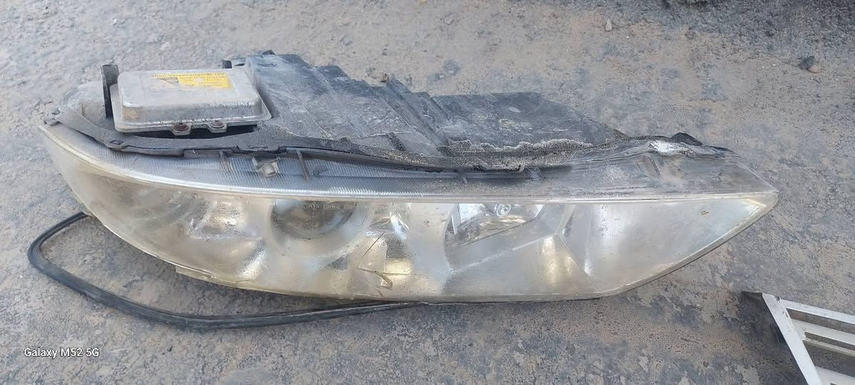 السلام عليكم
زوج چاملغات+دعاميه أماميه +شباك أمامي+مازده جهة السايق
 مثل ما موضح بالصوره كلشي بسعره 
والسعر مناسب***********
