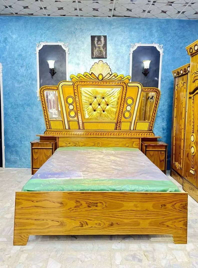 غرفه نوم مستخدمه للبيع مستعجل على بيعته لغرض سفر بسعر مناسب جدا جدا مامتواجد علفيس اتواصل على رقم فقط الهاتف *********** استاذ مصطفى نزار
