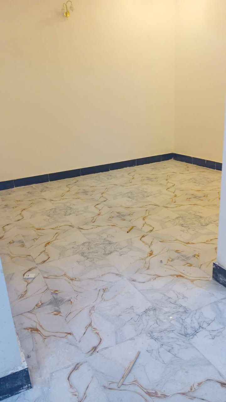 #اسعد_الله_أوقاتكم_بكل_خير ***********
دار سكن للبيع ⛪️ بسعر بلاش 
 

#مساحت كل بيت 120 متر  بناء حديث بعده بل جيس

#يحتوي البيت على غرفتين نوم 
و ديوان 
و صاله 
و مطبخ 
و صحيات داخلي و خارجي 
بيت كلش مرتب 

كافه الخدمات متوفره 

#جنس_العقار :: طابو صرف زراعي بأسم عراقي سند ٢٥ 

البيت علا شارع  10 متر وركن 🛣️

#العنوان البصره ابي الخصيب العوجه 

سعر  بيت 65 مليون  و بي مجال 
#للاستفسار الاتصال على الهاتف 📞📳
📳((***********
