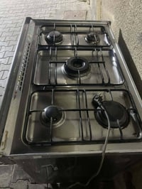 طباخ • حالة نضيفه