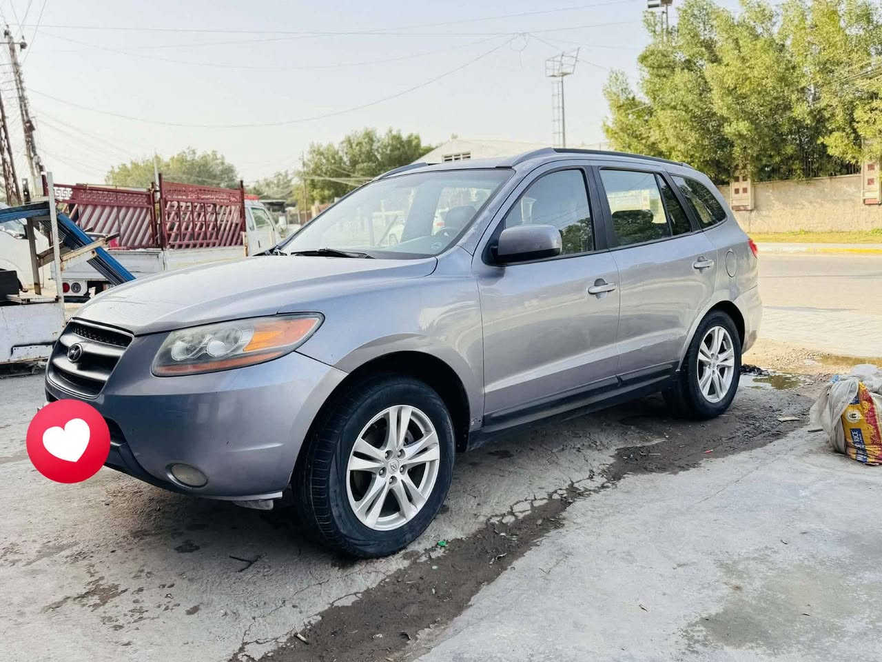 سلام عليكم مرخصت أمن الكروب للبيع هونداي سنتافي موديل 2011
متوم طبق الاصل سنويه وارقام انكليزي تبريد تتفئه مكينه خير من الله
ترايك البصره حداديه كهربائيات كلها شغاله سياره جاهزه كير خير من الله 
بيها صوت بل بوربرين صفحت السدر 
مكان بغداد سعر 50 وبيها مجال رقم ،***********
ملاحظه لمو شراي لا يتصل
