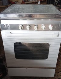 فرن • مطبخ • مستعمل