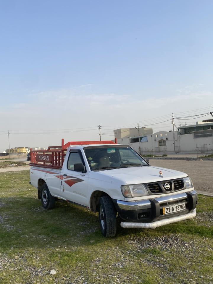 2001پاوەر
بۆفرۆشتن 
گیڕو مەکینەو ئەکسل بەشرت 
چەمچەو ناوە بۆدیی لۆکی پێوەیە 
پیشو پشتی تازە داگیراوە 
ڕەقەمو سەنەوی تازەیە تا 2028حیزام بۆیاغە 
شوێن هەولێر ***********
