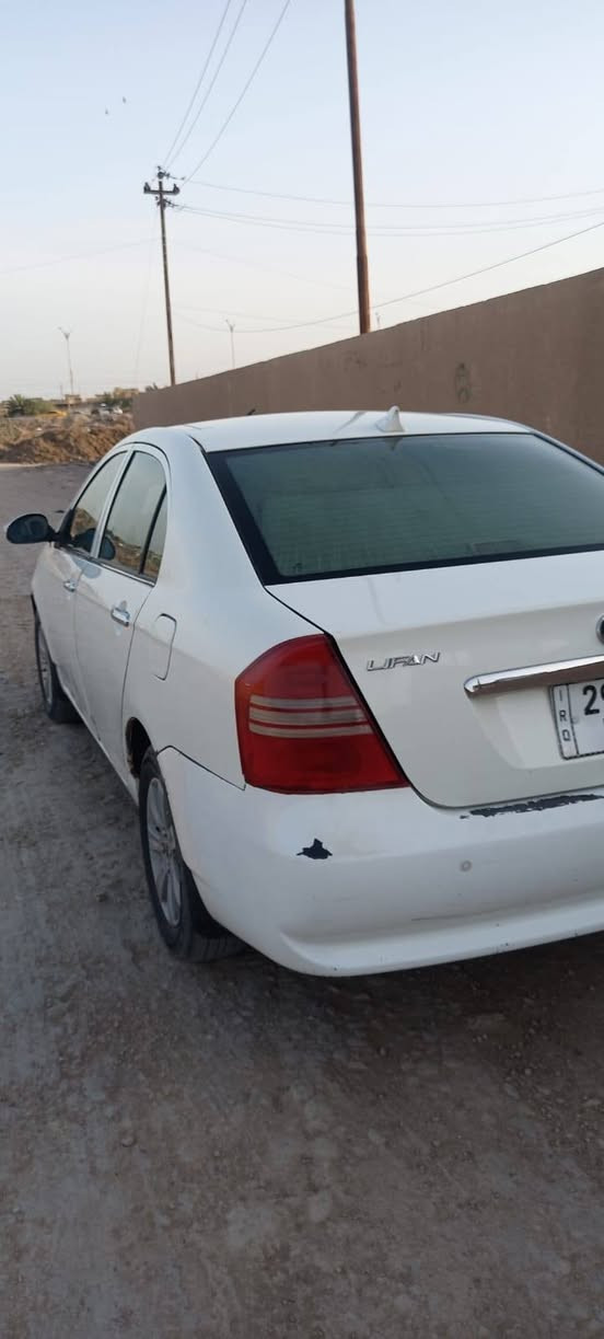 سياره للبيع ليفان ٢٠١٢ كير عادي رقم واسط جديد بااسمي مكفوله كفاله عامه سيارة على وضع الشركة مكاني كوت مركز مدينة  ***********
***********
