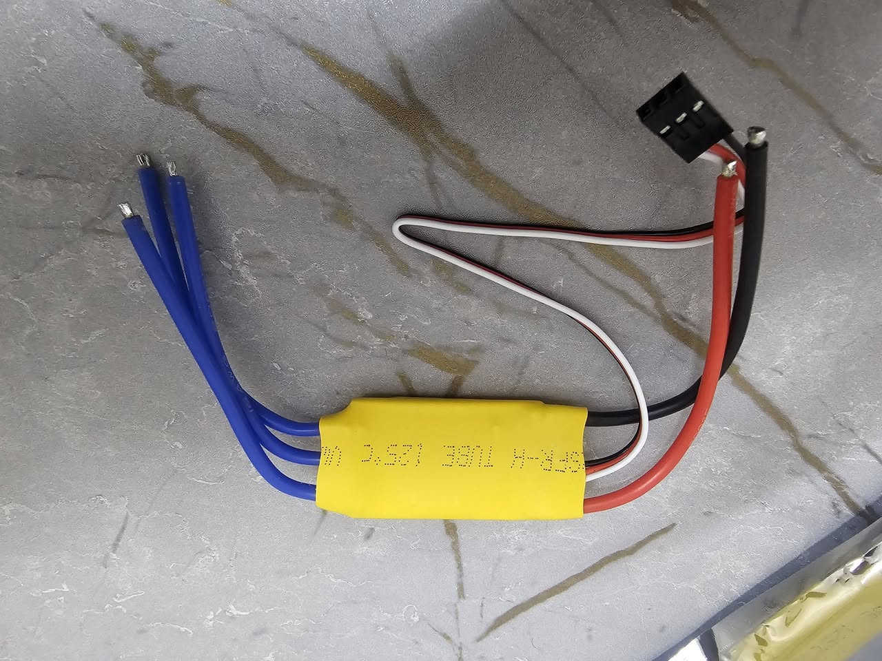 متوفر قطعتين ٢٠ الف


**إذا كنت صاحب هذا الإعلان وتريد حذفه لأي سبب، رجاءا أرسل رسالة إلى الدعم الفني**