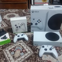 Xbox series s نظيف جدآ مصار 10 اشهر من اخذته ملحقات كاملة جوستك عدد 2 ...