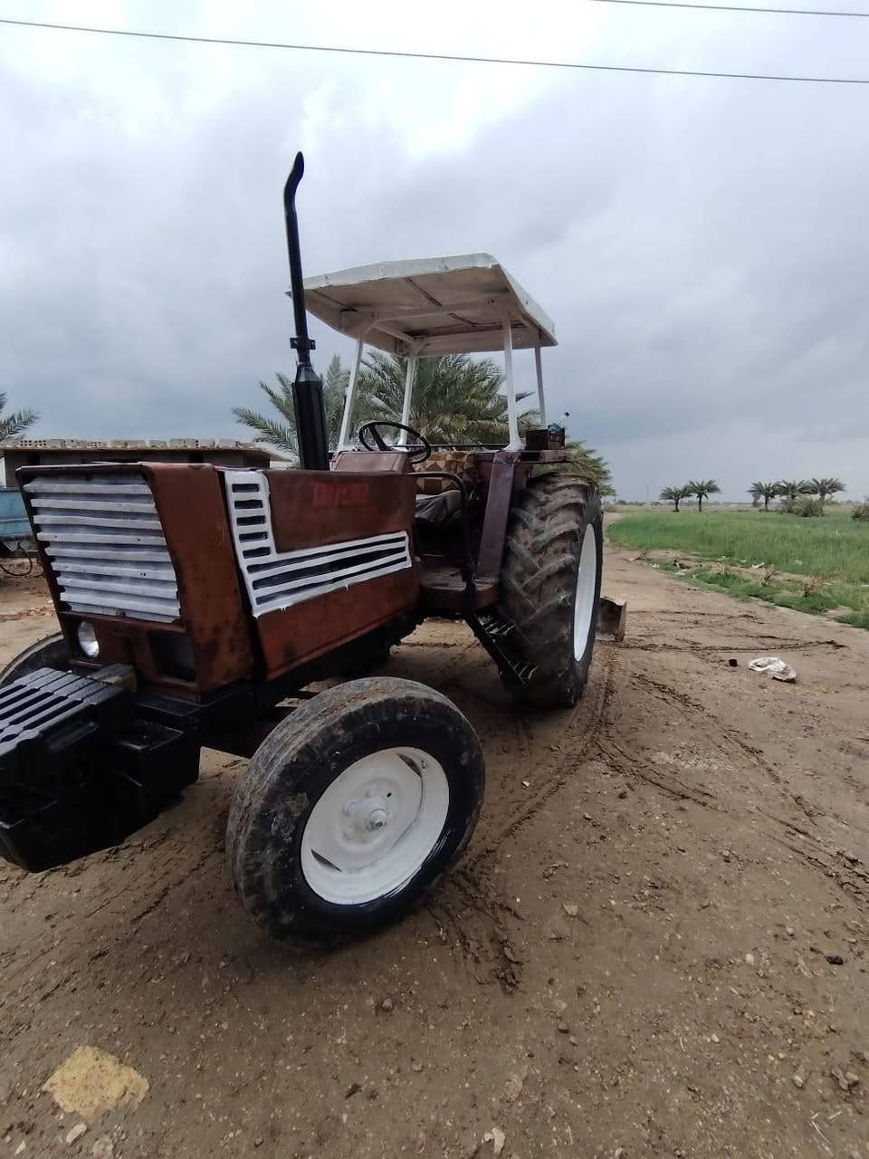 السلام عليكم
للبيع 780 رقم وسنويه
تستلم كاز 800 لتر
للاتصال ***********
اني مكلف بل نشر
