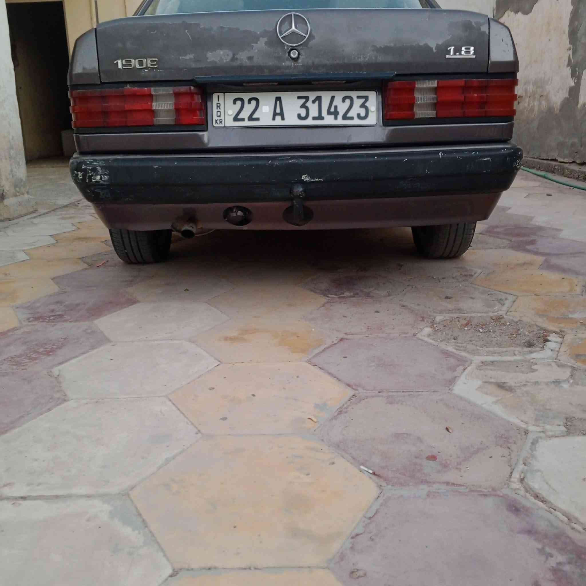 السلام عليكم
مارسدس ١٩٠ طيارين موديل ١٩٩١ بلاديه
بلاد اربعه سلندر عنكبوب
رقم اربيل السنوية مجددة ب٢٠٢٥ 
السماوة المجد *********** 
ب٤٩ شرط المداور
