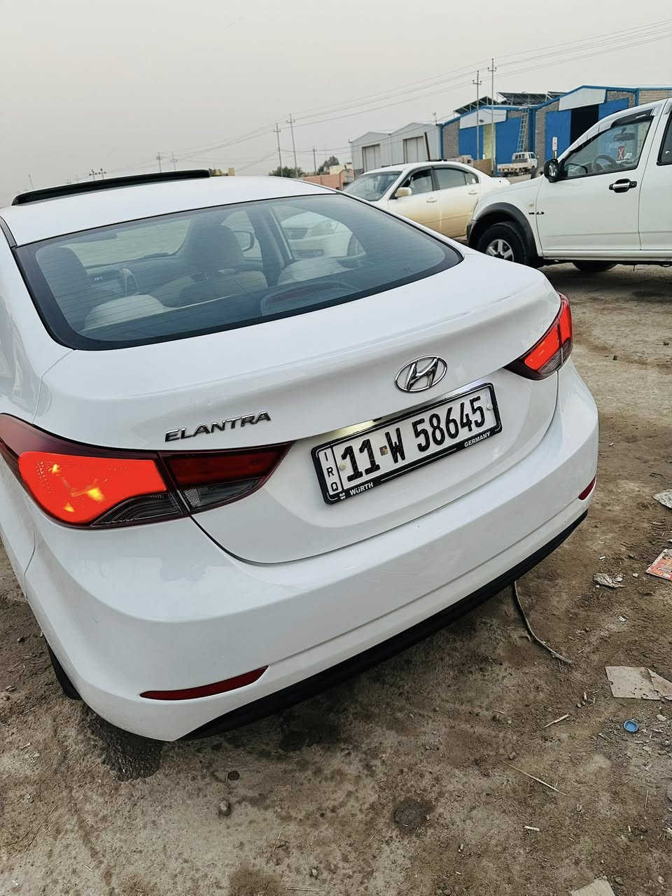 النترا خليجي 2015 فول كفالة عامة
السيارة مكفولة من الدعاميه للدعاميه لاضربه لا صبغ ولا بارد فقط خدوش بسيطه جداً 
محرك 1800 مفتوح بي راجز واحد 
السياره نضيفه وجاهزه بمعنى الكلمه وبالواقع احلى من الصور 
رقم بغداد الدولي وبأسمي شخصياً مداور ثاني يوم 
هزه جديده 26 
السياره فتحه تحكم ستيرن شاشه تايرات توني شاد جدد باتري جديد 
مكاني الناصريه مركز  السعر:135

***********

اتصال فقط ما متواجد ع الفيس
