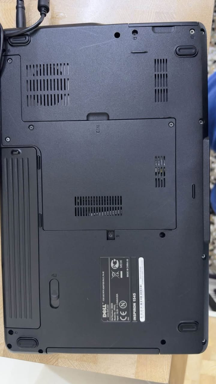 المعالج: Intel Pentium Dual-Core أو Intel Core 2 Duoالشاشة: بحجم 15.6 بوصة بدقة (1366 × 768) بكسل الذاكرة العشوائية (RAM): من 2 إلى 4 جيجابايت (قابلة للترقية حتى 8 جيجابايت)مساحة التخزين (HDD): يتراوح بين 160 إلى 320 جيجابايتكرت الشاشة: مدمج من نوع Intel GMA 4500MHDنظام التشغيل الافتراضي: يأتي غالباً مع Windows 7 أو Windows Vistaالوزن: حوالي 2.7 كيلوجرامالمنافذ والاتصال:3 منافذ USB 2.0منفذ شاشة خارجي (VGA)منفذ شبكة (Ethernet/LAN)قارئ بطاقات الذاكرةمشغل أقراص dvd
السعر 200 الف جهاز كامل مع الحقيبة والشاحن العنوان بغداد المنصور *********** بغداد, العراق
