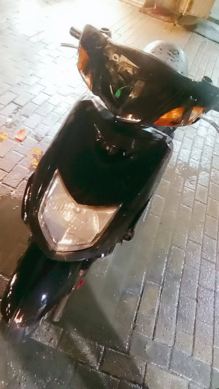 سلام عليكم شباب دراجه سكنس 
فحل البيع مراوس كوم حديد دراجه كاطعه ولف بل مكينه دراجه كهربائية  ناريه كلشي بيها كدامكم رقمي ***********
